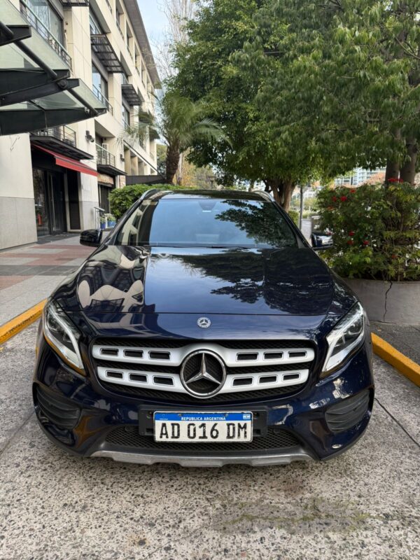 Mercedes Benz Clase GLA 250 AMG 1.6 2018
