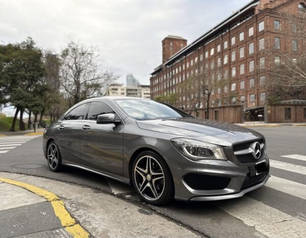 Mercedes Benz cla250 AMG 2,0 2014