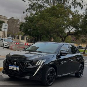 Peugeot 208 style 1.3 2023